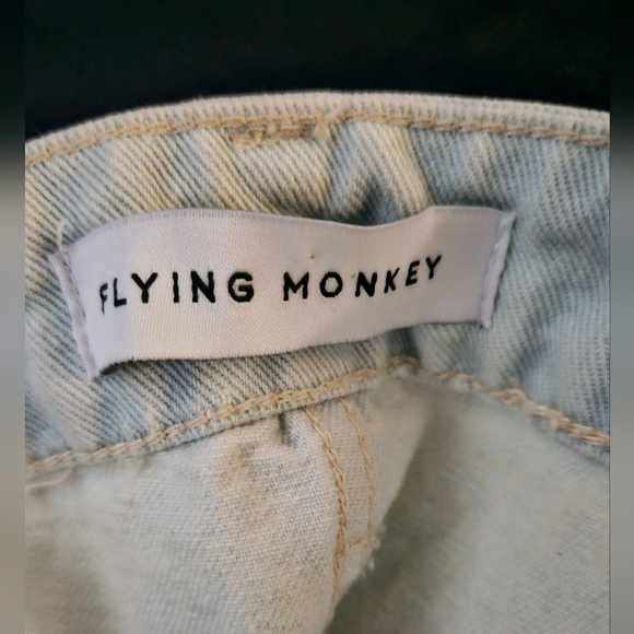 Flying Monkey Reform High Rise Mom Jeans Light Blue 27/5 Inseam 27 Raw Hem Nwt - Picture 11 of 13